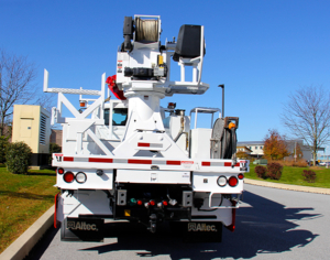 ALTEC 4WD Digger Derrick - NCCR Rentals